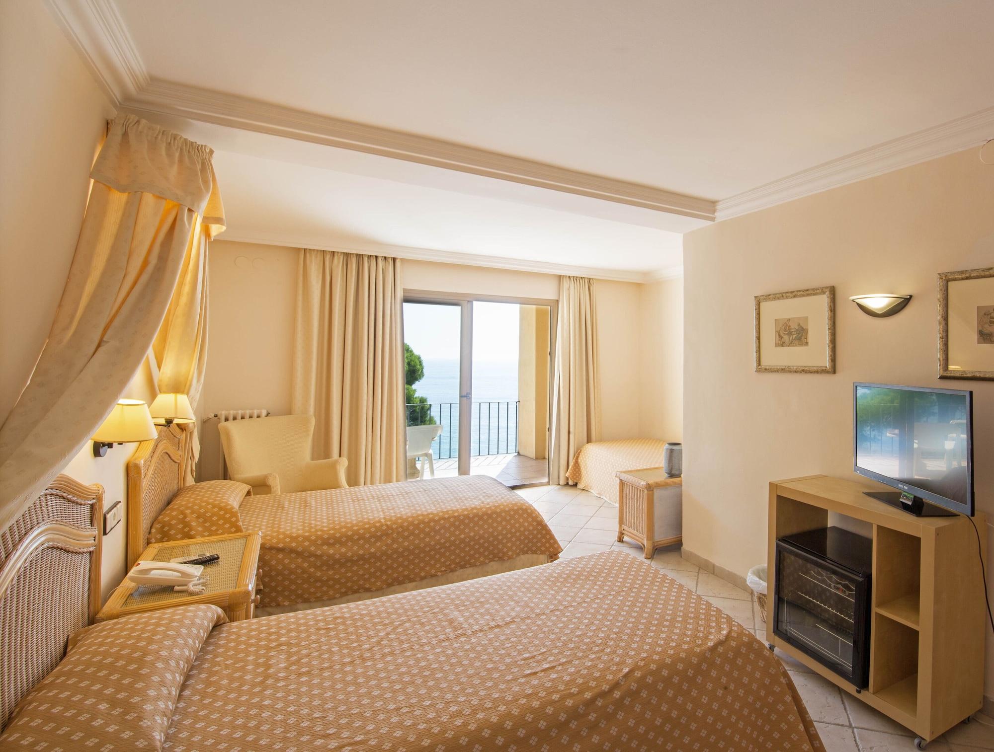 Hotel Cap Roig & Spa By Brava Hoteles Кастел Пладжа де Аро Екстериор снимка