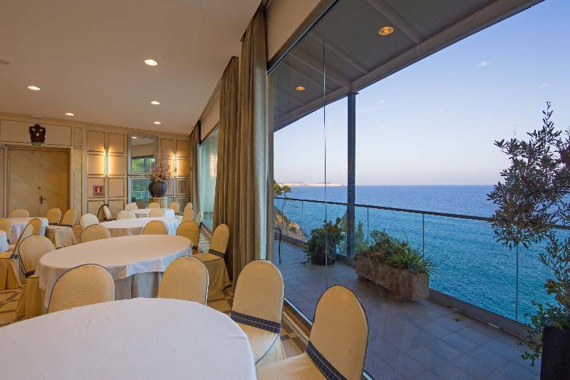 Hotel Cap Roig & Spa By Brava Hoteles Кастел Пладжа де Аро Екстериор снимка