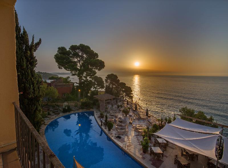 Hotel Cap Roig & Spa By Brava Hoteles Кастел Пладжа де Аро Екстериор снимка